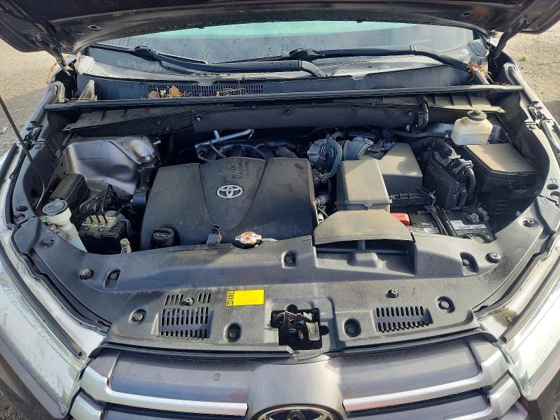2019 Toyota Highlander მანქანა იყიდება აუქციონზე, vin: 5TDJZRFHXKS597394, აუქციონის ნომერი: 54829976