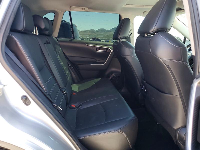 Продажа на аукционе авто 2021 Toyota Rav4, vin: 2T3C1RFV8MC127079, номер лота: 52544576