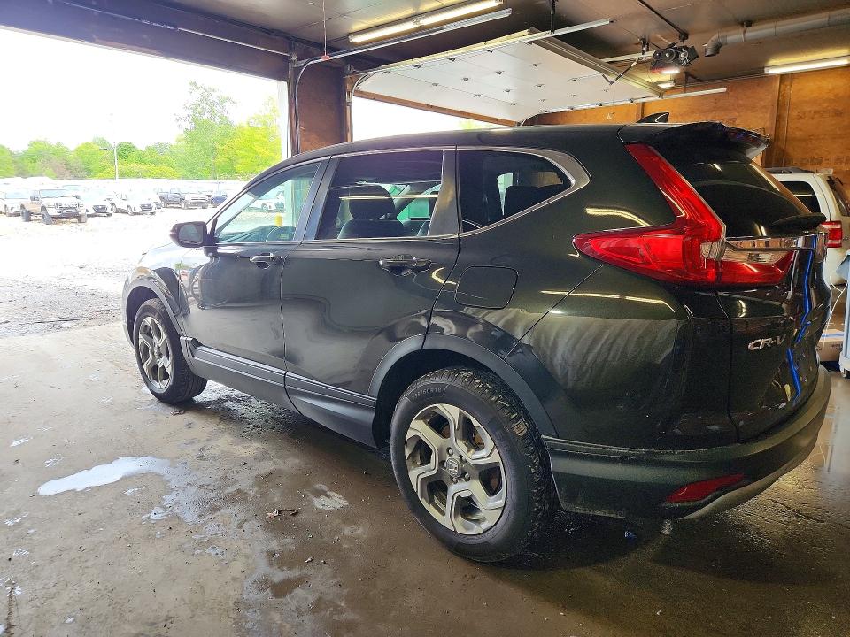 54855626 :رقم المزاد ، 7FARW2H85JE045051 vin ، 2018 Honda Cr-v مزاد بيع