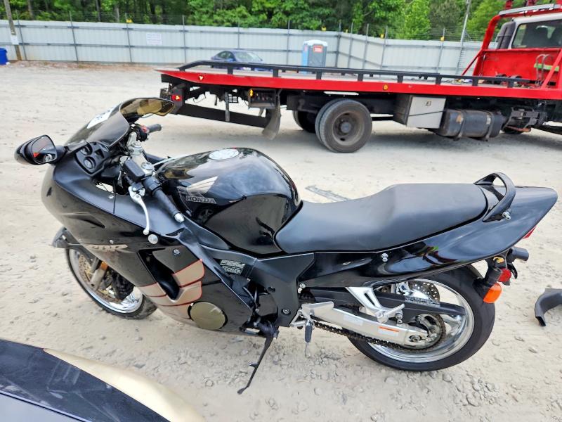 Продажа на аукционе авто 1999 Honda Cbr1100, vin: JH2SC3508XM200905, номер лота: 51976136