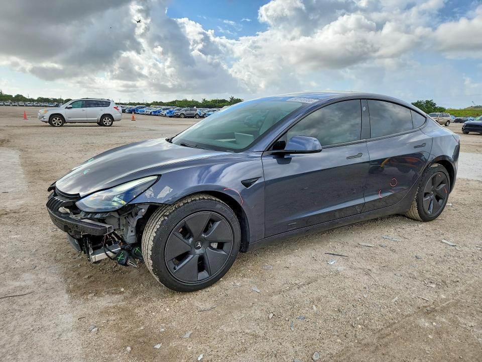 54145986 :رقم المزاد ، 5YJ3E1EA1MF087839 vin ، 2021 Tesla Model 3 مزاد بيع