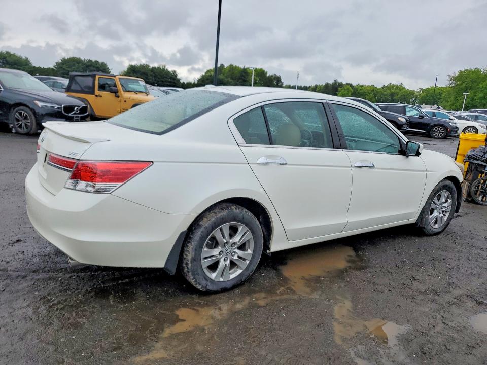 Продаж на аукціоні авто 2011 Honda Accord, vin: 1HGCP3F87BA004861, номер лоту: 53456146