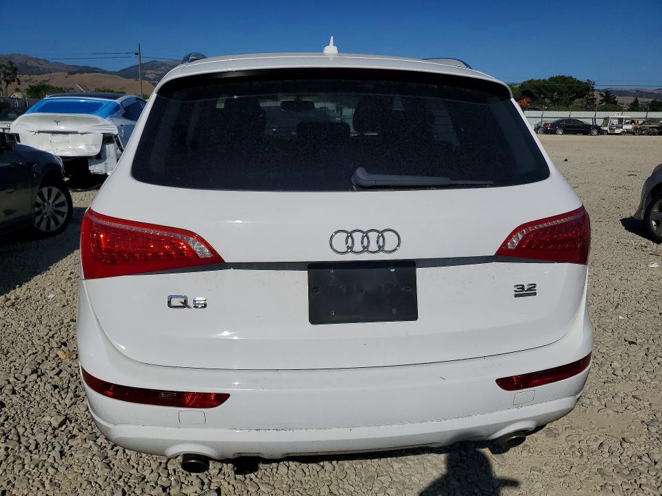 2010 Audi Q5 მანქანა იყიდება აუქციონზე, vin: WA1LKAFP8AA064844, აუქციონის ნომერი: 54844086