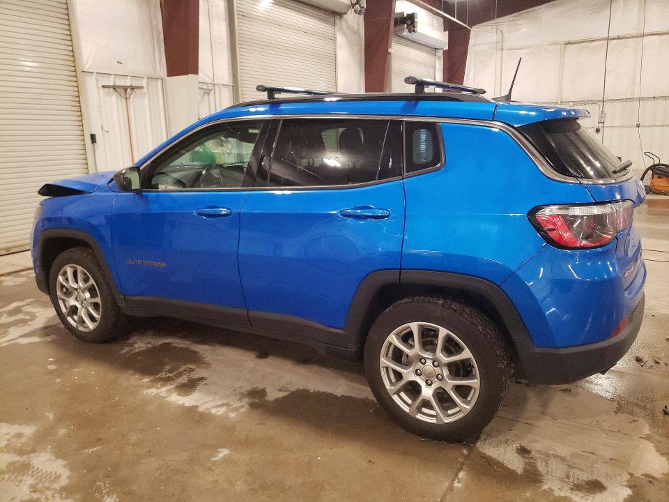 2022 Jeep Compass მანქანა იყიდება აუქციონზე, vin: 3C4NJDFB0NT221725, აუქციონის ნომერი: 54110326