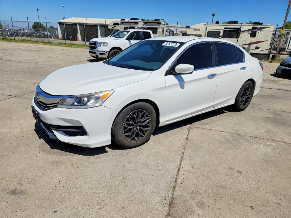 Aukcja sprzedaży 2017 Honda Accord, vin: 1HGCR2F37HA120918, numer aukcji: 52827526