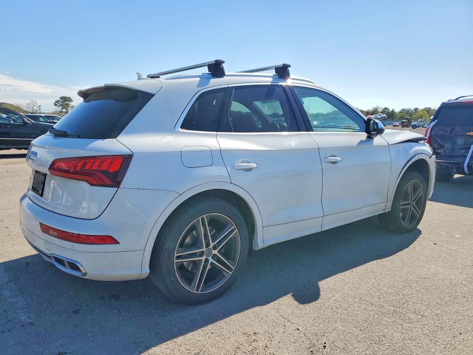 2019 Audi Sq5 მანქანა იყიდება აუქციონზე, vin: WA1B4AFY8K2100137, აუქციონის ნომერი: 52514186