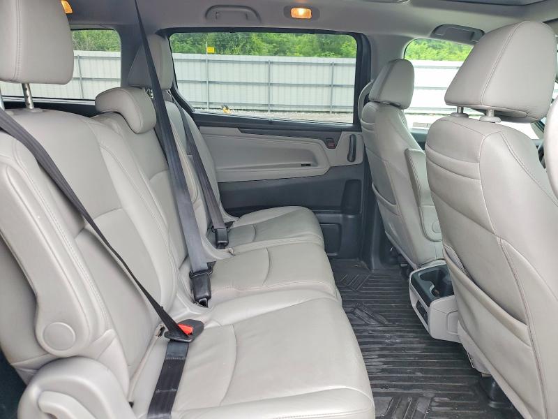 Продаж на аукціоні авто 2018 Honda Odyssey, vin: 5FNRL6H75JB102058, номер лоту: 53728966