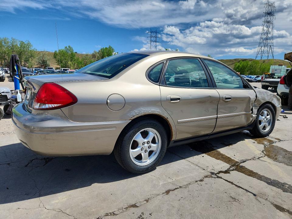 Продажа на аукционе авто 2004 Ford Taurus, vin: 1FAFP55S14G159156, номер лота: 53377306