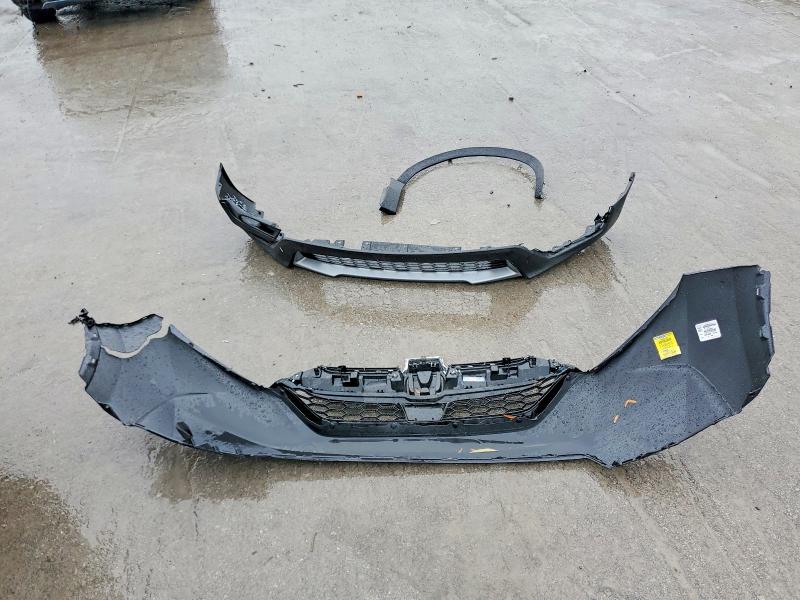 54679146 :رقم المزاد ، 7FARW1H8XJE040308 vin ، 2018 Honda Cr-v مزاد بيع