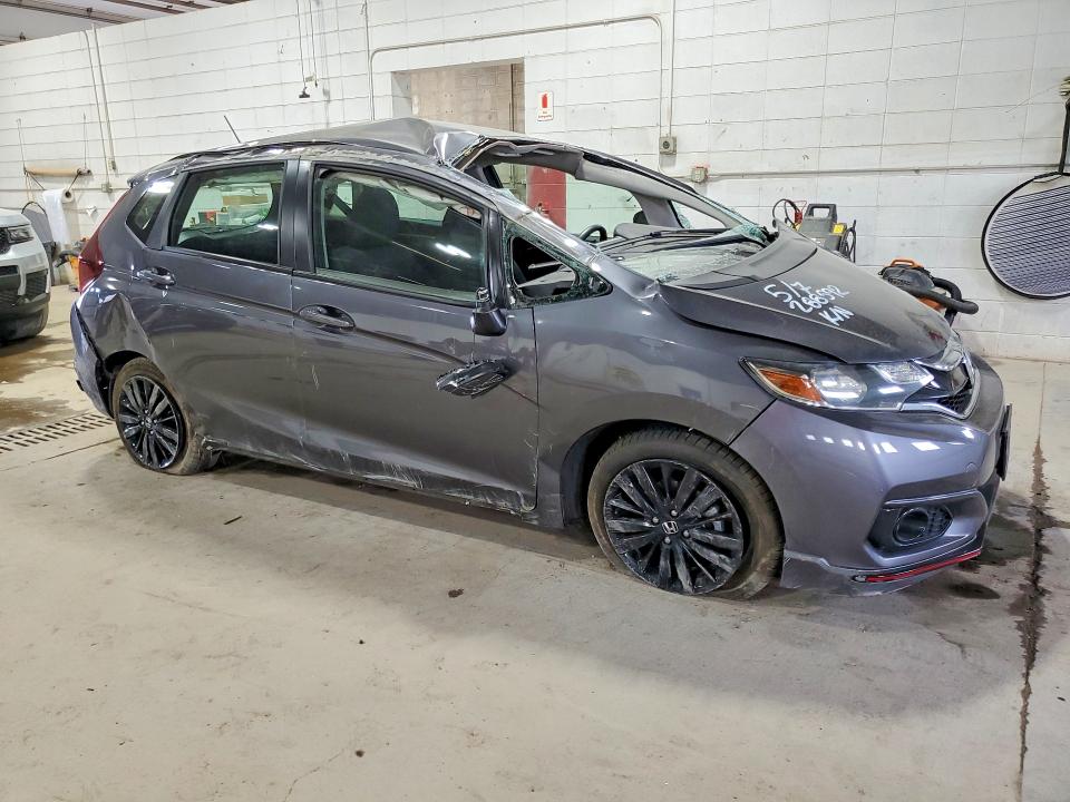 53208296 :رقم المزاد ، 3HGGK5H66JM702726 vin ، 2018 Honda Fit مزاد بيع