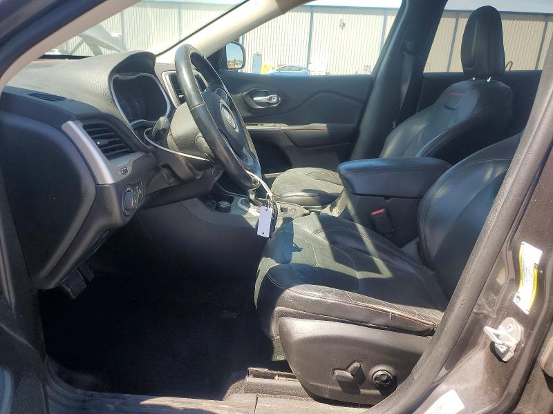 53083616 :رقم المزاد ، 1C4PJMBS8FW503881 vin ، 2015 Jeep Cherokee مزاد بيع