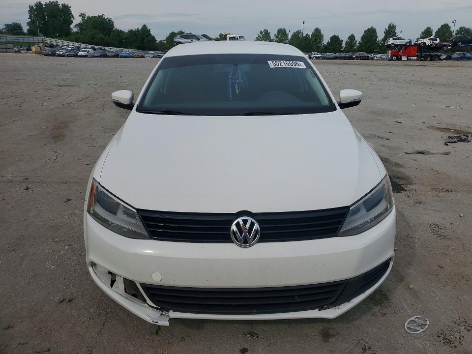55216596 :رقم المزاد ، 3VWD07AJ2EM370918 vin ، 2014 Volkswagen Jetta مزاد بيع
