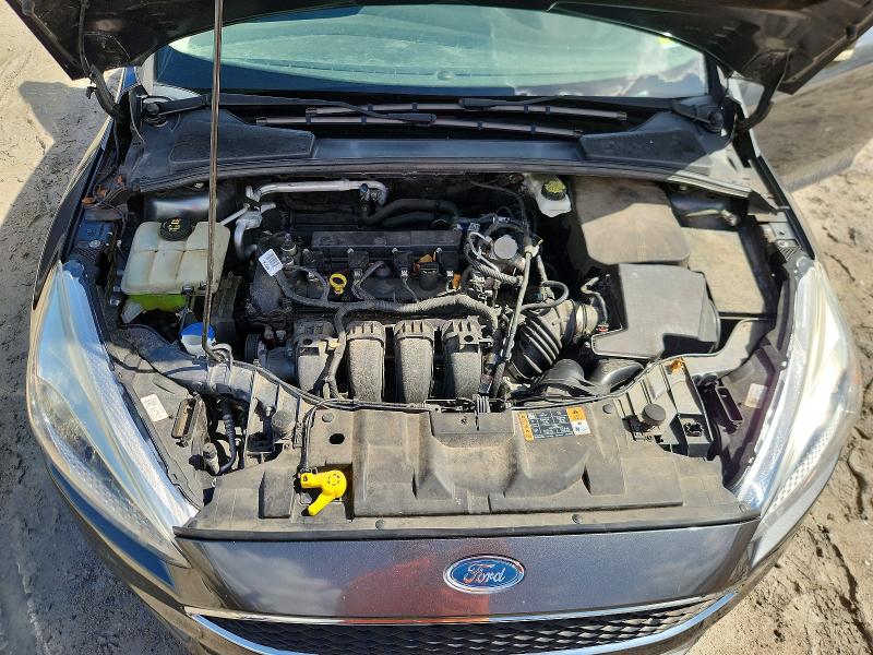 54642476 :رقم المزاد ، 1FADP3F21HL329202 vin ، 2017 Ford Focus مزاد بيع