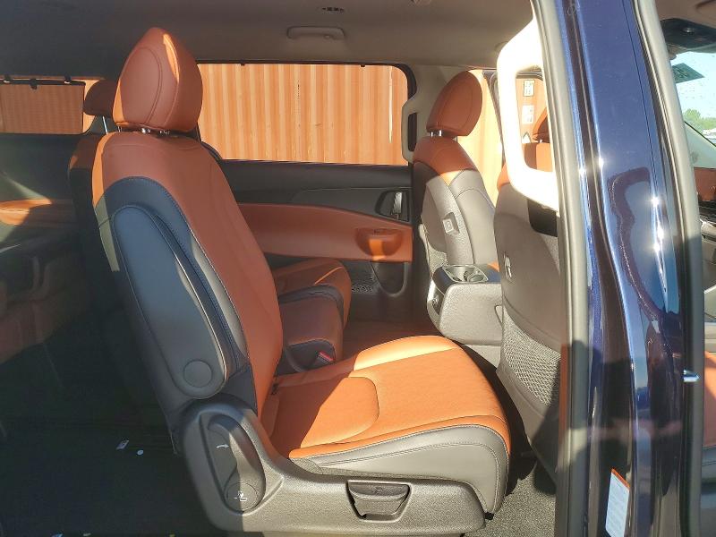 Продаж на аукціоні авто 2026 Kia Carnival, vin: KNDNC5KA9T6092873, номер лоту: 53568406