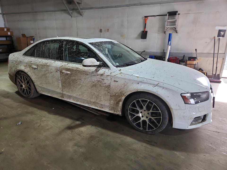 Продаж на аукціоні авто 2016 Audi A4, vin: WAUFFAFL6GN017573, номер лоту: 52493626