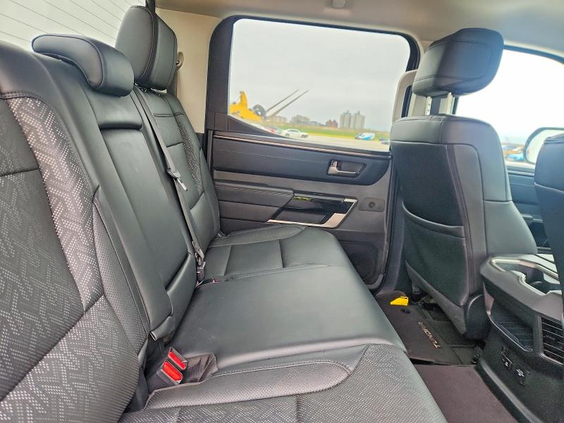 Продажа на аукционе авто 2024 Toyota Tundra, vin: 5TFJA5DB0RX157610, номер лота: 51315966