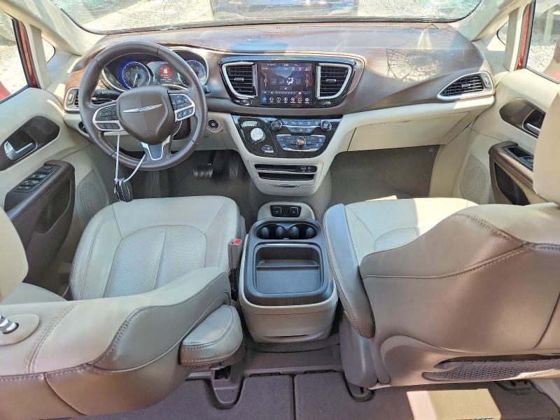 53783016 :رقم المزاد ، 2C4RC1BG8JR128685 vin ، 2018 Chrysler Pacifica مزاد بيع