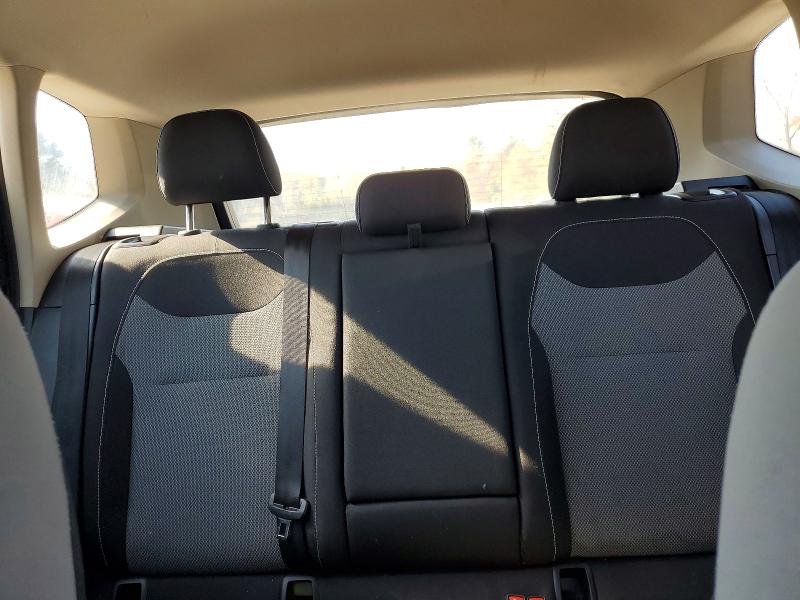 Продажа на аукционе авто 2022 Volkswagen Taos, vin: 3VVMX7B22NM037089, номер лота: 50044396