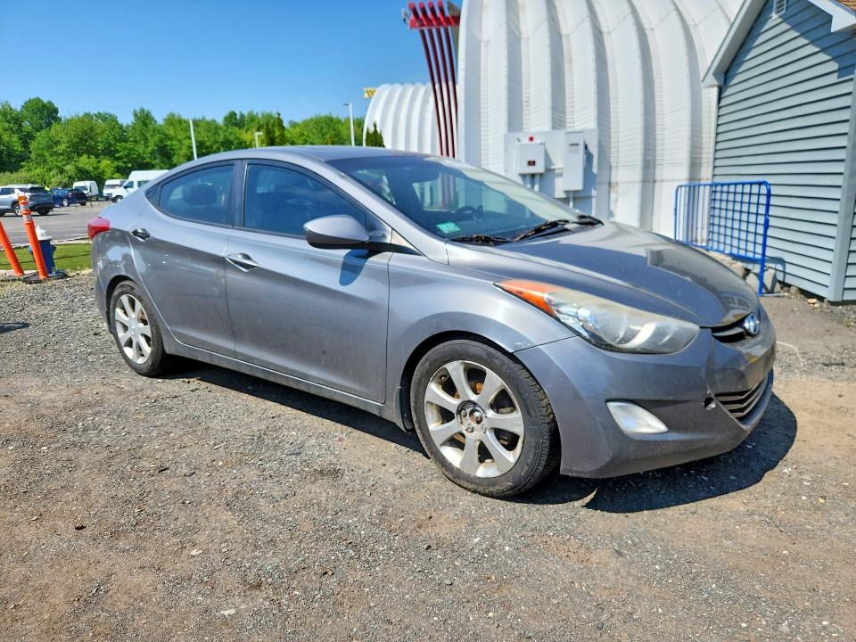 2013 Hyundai Elantra მანქანა იყიდება აუქციონზე, vin: 5NPDH4AE3DH190395, აუქციონის ნომერი: 52971756