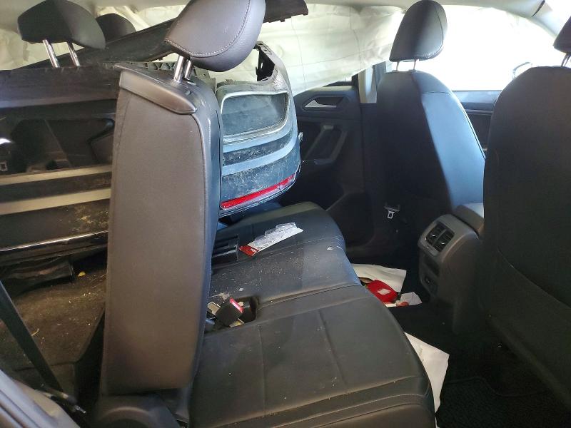 53319506 :رقم المزاد ، 3VV2B7AX2LM071517 vin ، 2020 Volkswagen Tiguan مزاد بيع