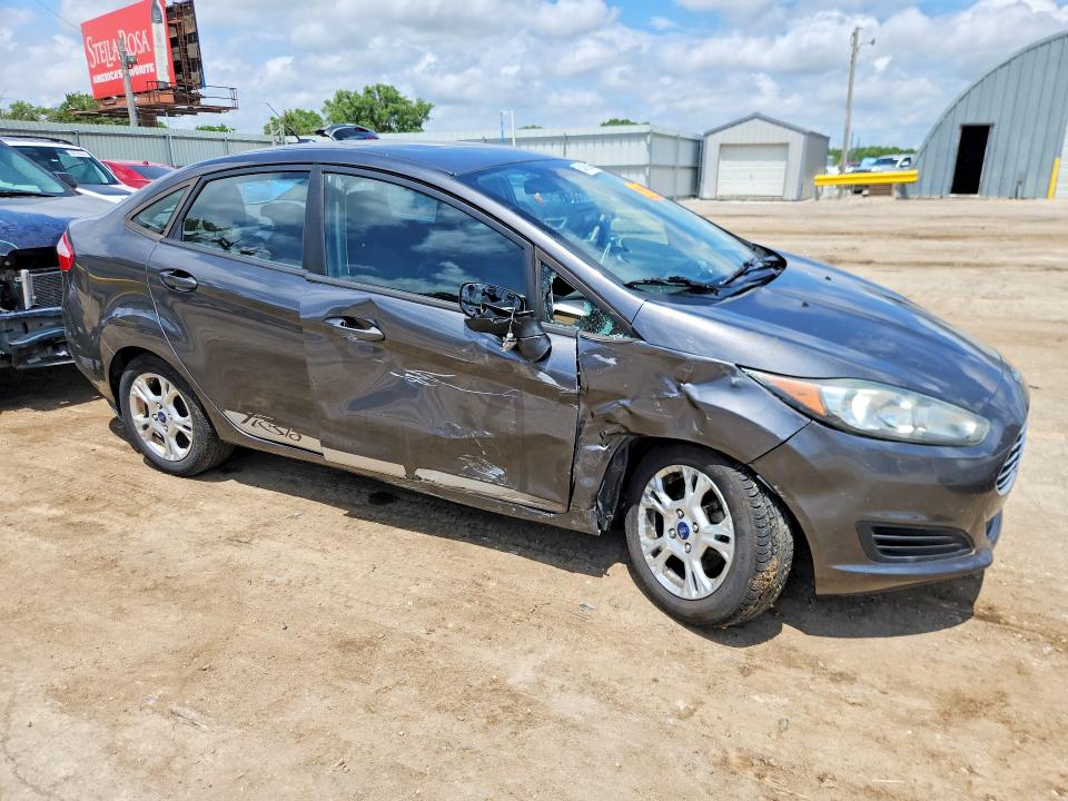 54305906 :رقم المزاد ، 3FADP4BJ7FM161709 vin ، 2015 Ford Fiesta مزاد بيع