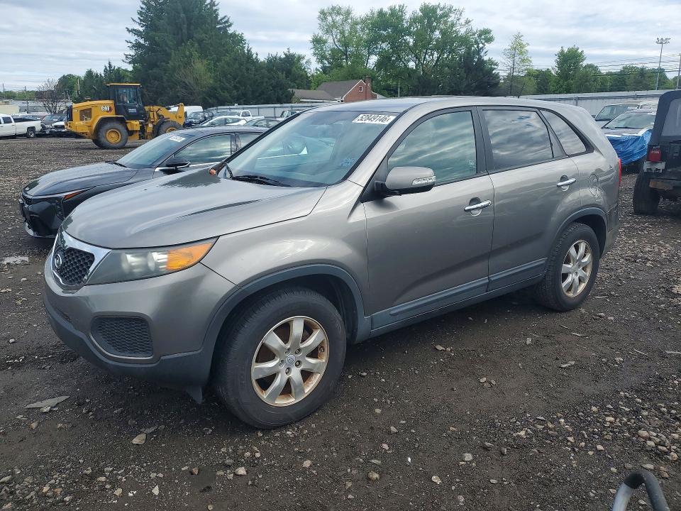 2011 Kia Sorento მანქანა იყიდება აუქციონზე, vin: 5XYKT3A12BG069598, აუქციონის ნომერი: 52849146