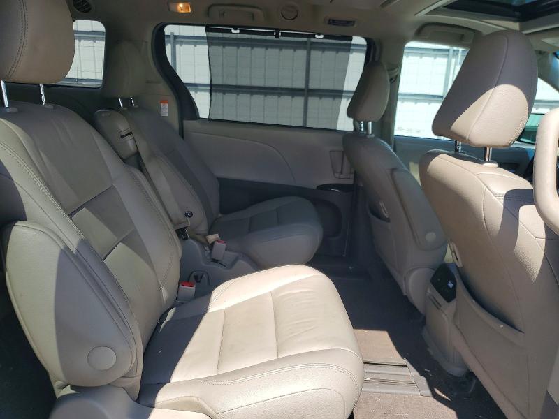 Aukcja sprzedaży 2017 Toyota Sienna, vin: 5TDYZ3DC5HS832862, numer aukcji: 55362826