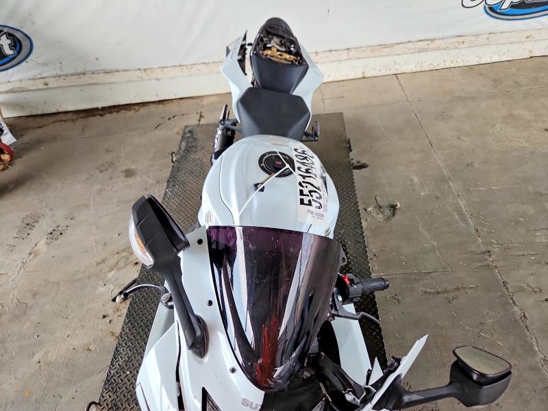 55216486 :رقم المزاد ، JS1GN7FA8F2101495 vin ، 2015 Suzuki Gsx مزاد بيع