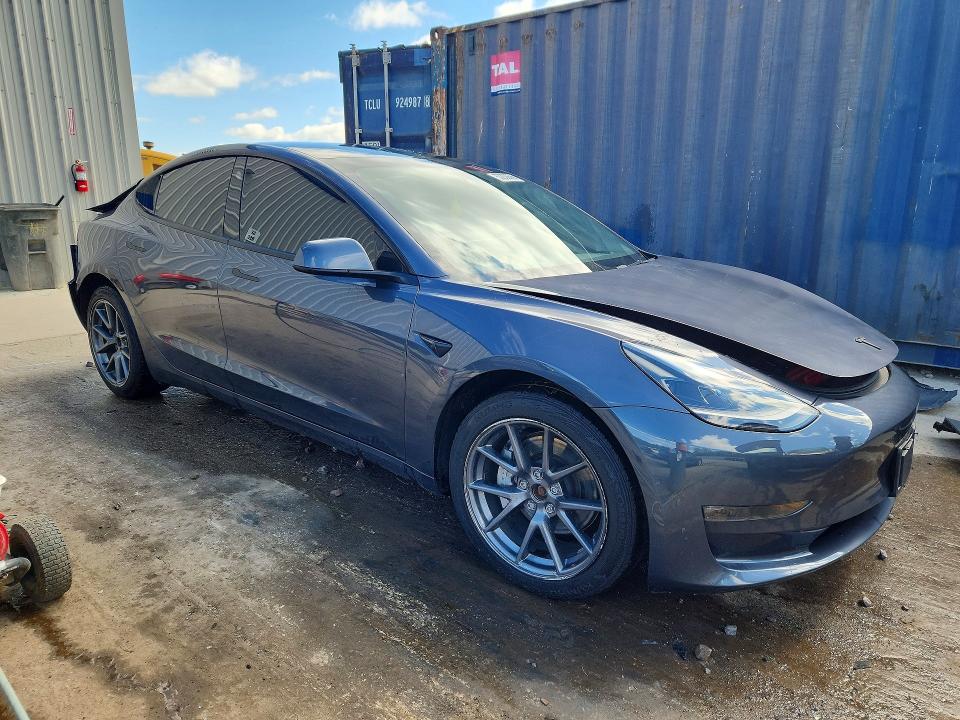 2023 Tesla Model 3 მანქანა იყიდება აუქციონზე, vin: 5YJ3E1EB2PF392201, აუქციონის ნომერი: 53230696