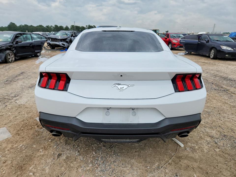 54354116 :رقم المزاد ، 1FA6P8TH3S5118335 vin ، 2025 Ford Mustang مزاد بيع