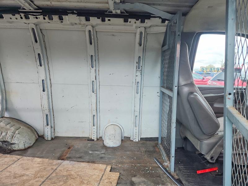 2005 Chevrolet Express G3500 მანქანა იყიდება აუქციონზე, vin: 1GCHG35V951151201, აუქციონის ნომერი: 52033636