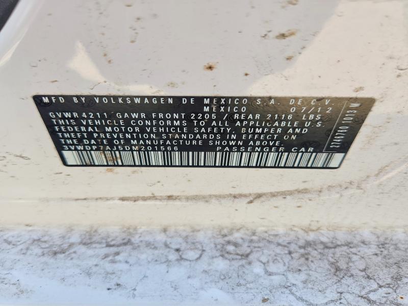 2013 Volkswagen Jetta მანქანა იყიდება აუქციონზე, vin: 3VWDP7AJ5DM201566, აუქციონის ნომერი: 53220996