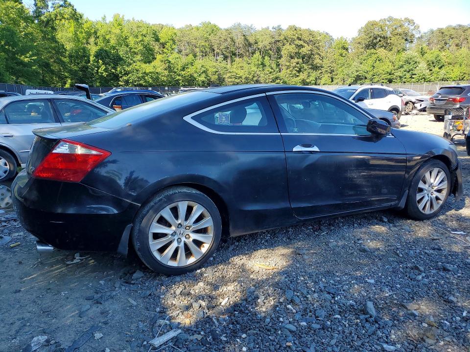 55595196 :رقم المزاد ، 1HGCS22859A000817 vin ، 2009 Honda Accord مزاد بيع