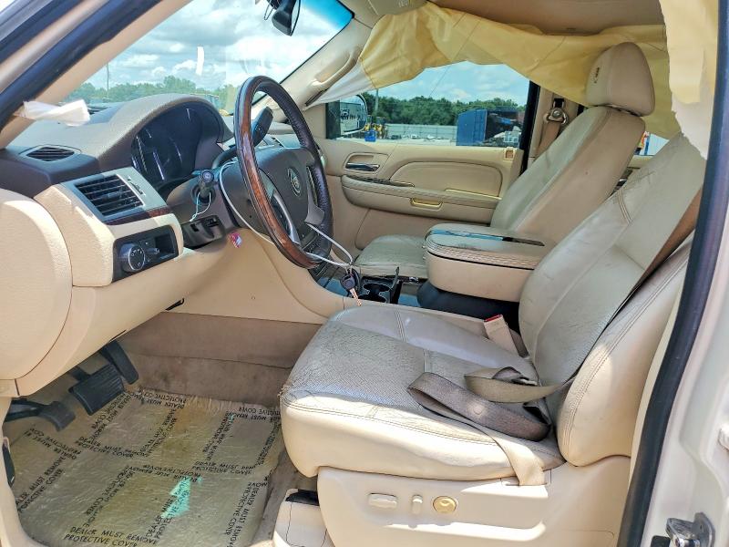 55246806 :رقم المزاد ، 1GYEC63888R100933 vin ، 2008 Cadillac Escalade مزاد بيع
