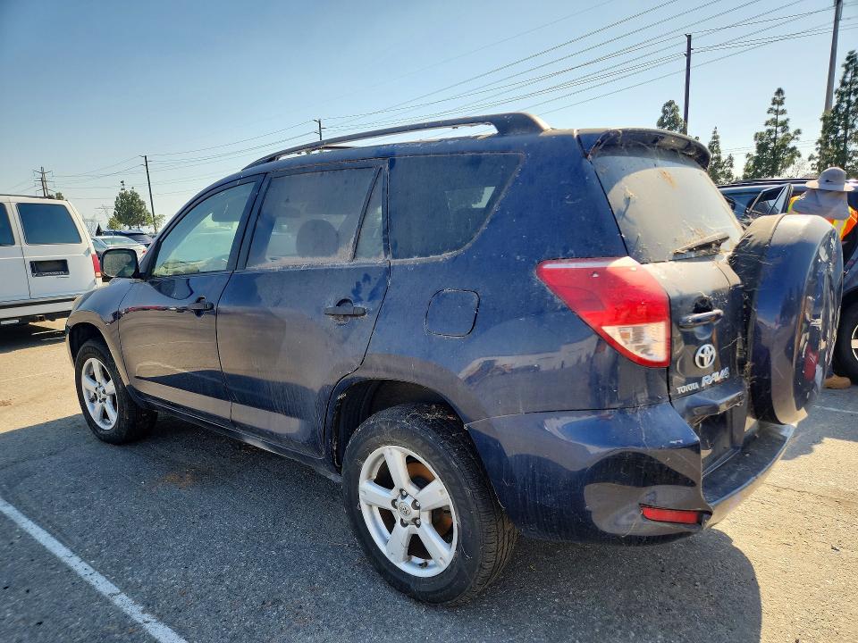 2007 Toyota Rav4 მანქანა იყიდება აუქციონზე, vin: JTMBD33V376046547, აუქციონის ნომერი: 54567886
