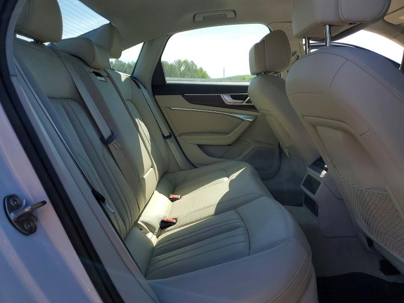 52120646 :رقم المزاد ، WAUL2BF26NN049240 vin ، 2022 Audi A6 مزاد بيع