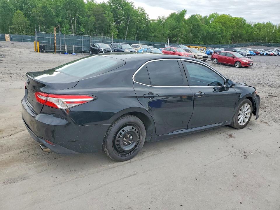 2018 Toyota Camry მანქანა იყიდება აუქციონზე, vin: 4T1B11HK0JU606132, აუქციონის ნომერი: 54780466