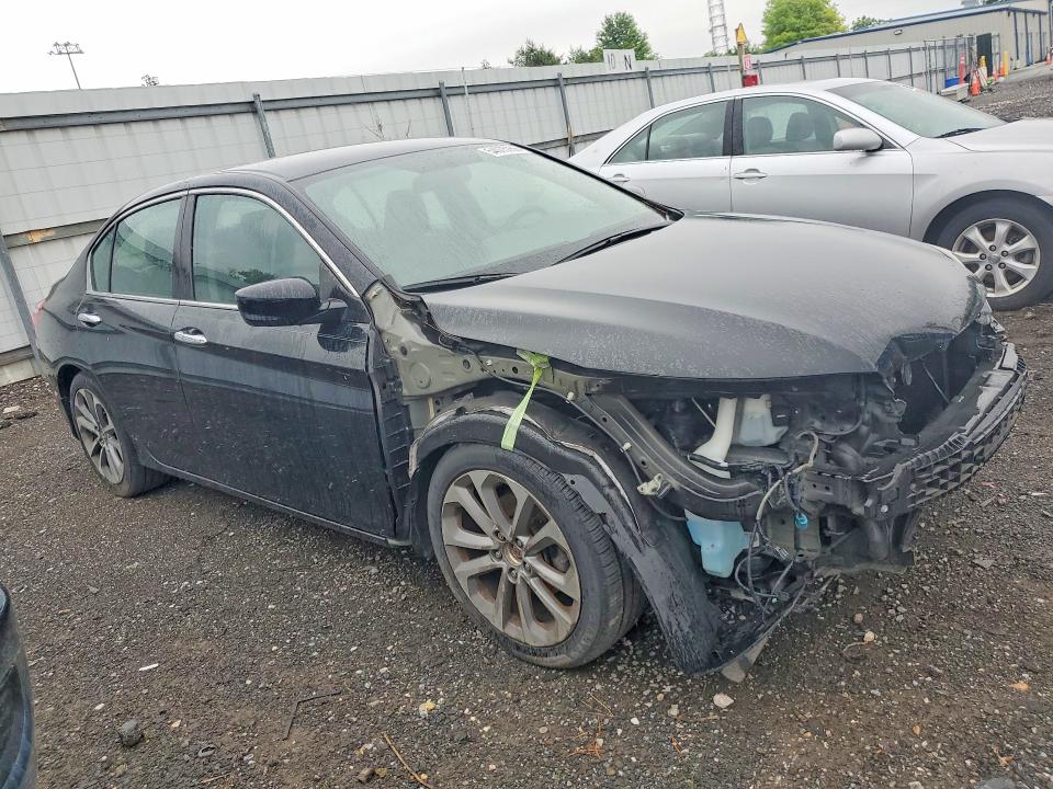 54075756 :رقم المزاد ، 1HGCR2F56EA067531 vin ، 2014 Honda Accord مزاد بيع
