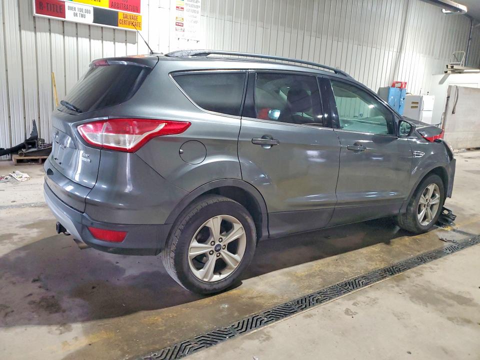 55030036 :رقم المزاد ، 1FMCU9G99FUA14227 vin ، 2015 Ford Escape مزاد بيع