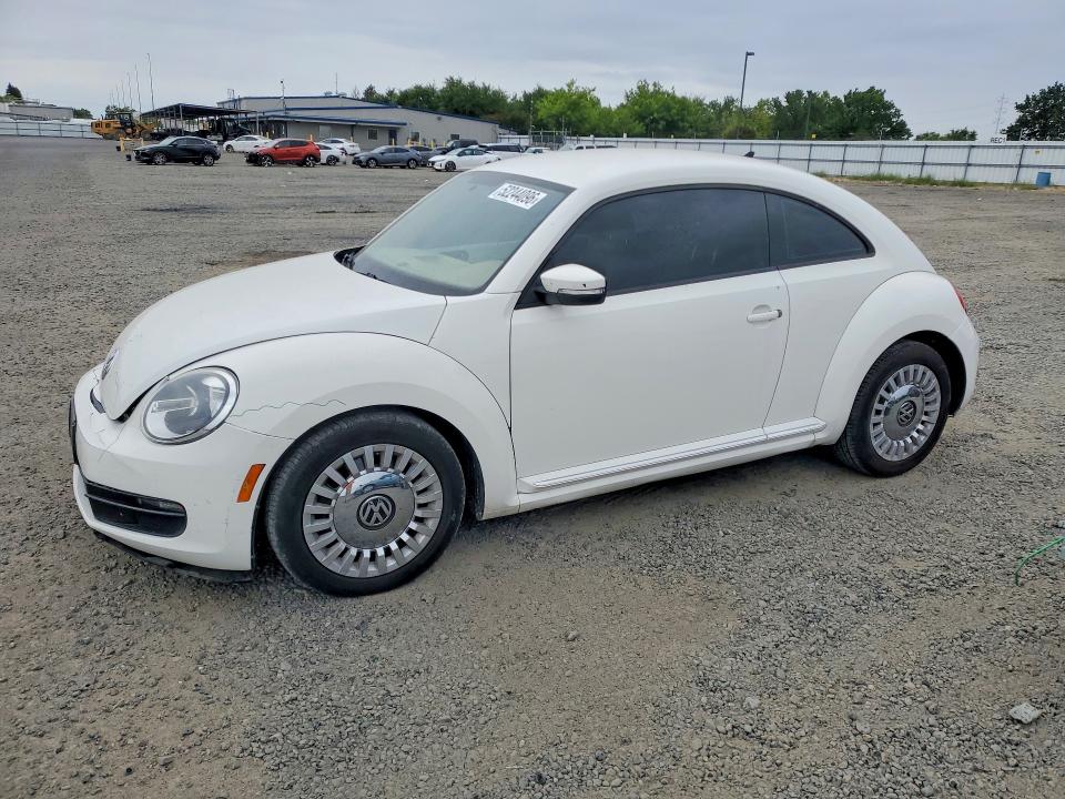 52244096 :رقم المزاد ، 3VWJP7AT7EM609167 vin ، 2014 Volkswagen Beetle مزاد بيع