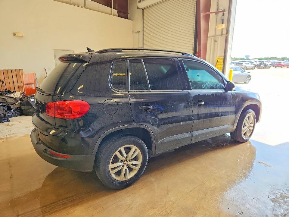 Aukcja sprzedaży 2017 Volkswagen Tiguan, vin: WVGAV7AXXHK016745, numer aukcji: 54638376