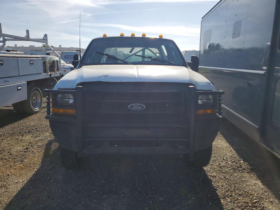 2000 Ford F450 მანქანა იყიდება აუქციონზე, vin: 1FDXW46F2YED34105, აუქციონის ნომერი: 52917306