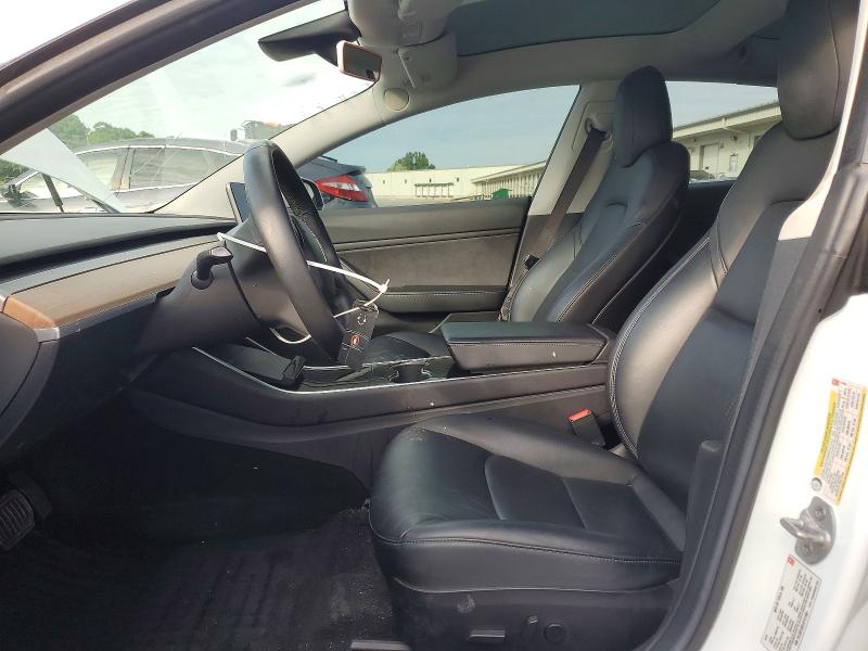 2018 Tesla Model 3 მანქანა იყიდება აუქციონზე, vin: 5YJ3E1EB7JF121951, აუქციონის ნომერი: 51957926