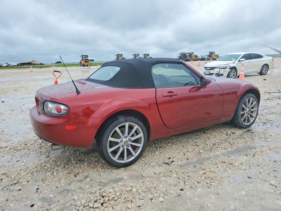 52206856 :رقم المزاد ، JM1NC25FX70137382 vin ، 2007 Mazda Mx-5 Miata مزاد بيع