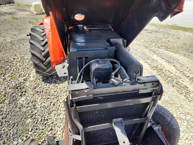 1989 Kubota Construction Equipment მანქანა იყიდება აუქციონზე, vin: 221615, აუქციონის ნომერი: 53800126