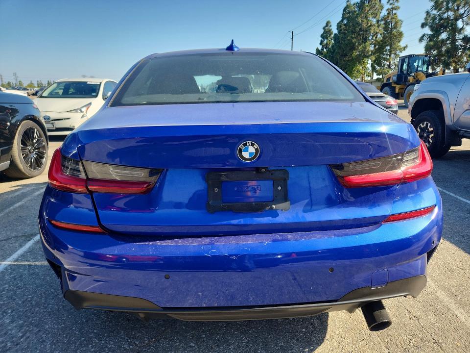 2021 Bmw 330i მანქანა იყიდება აუქციონზე, vin: 3MW5R1J03M8B95682, აუქციონის ნომერი: 53141096