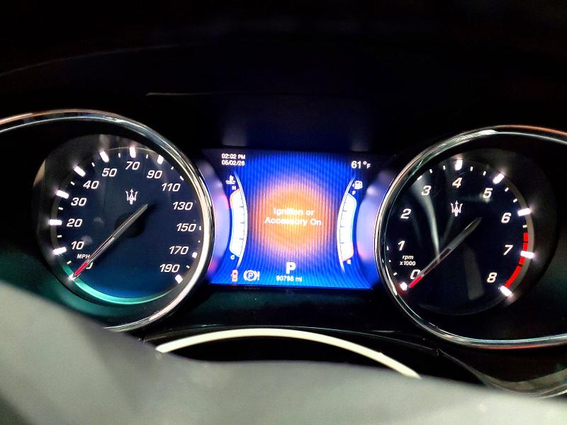 54530456 :رقم المزاد ، ZAM56RRA2E1107259 vin ، 2014 Maserati Quattroporte مزاد بيع