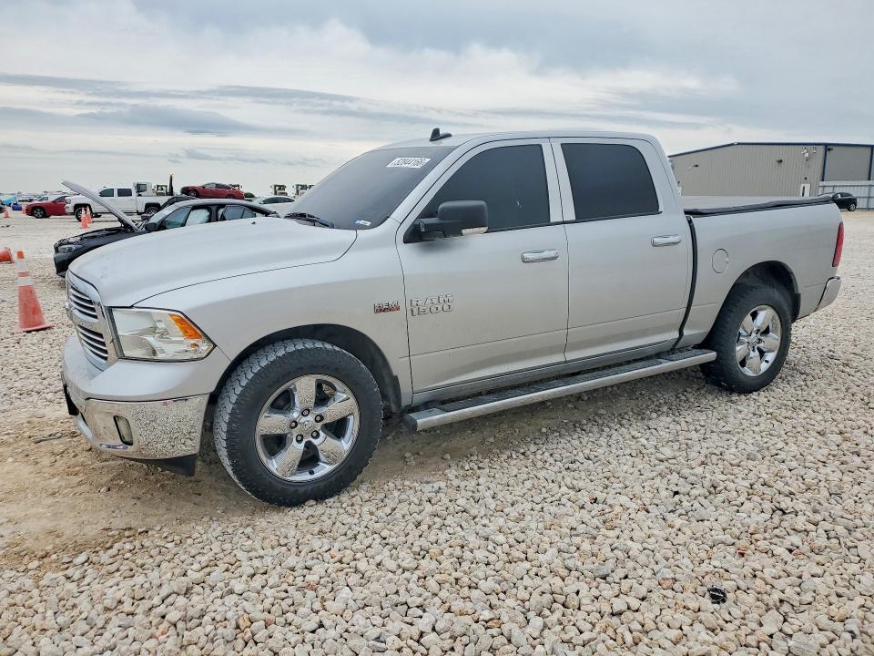 52844166 :رقم المزاد ، 3C6RR7LT9JG168073 vin ، 2018 Ram 1500 مزاد بيع