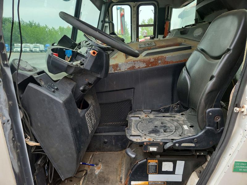 Продаж на аукціоні авто 2019 Mack Lr613, vin: 1M2LR02C9KM003884, номер лоту: 53471216