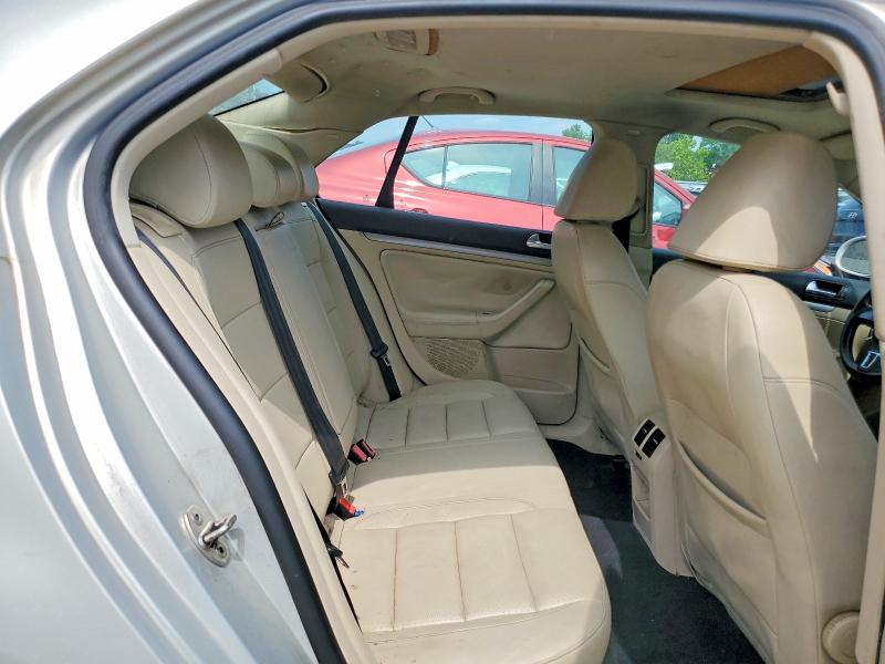 Продаж на аукціоні авто 2010 Volkswagen Jetta, vin: 3VWRZ7AJ8AM162645, номер лоту: 54670696